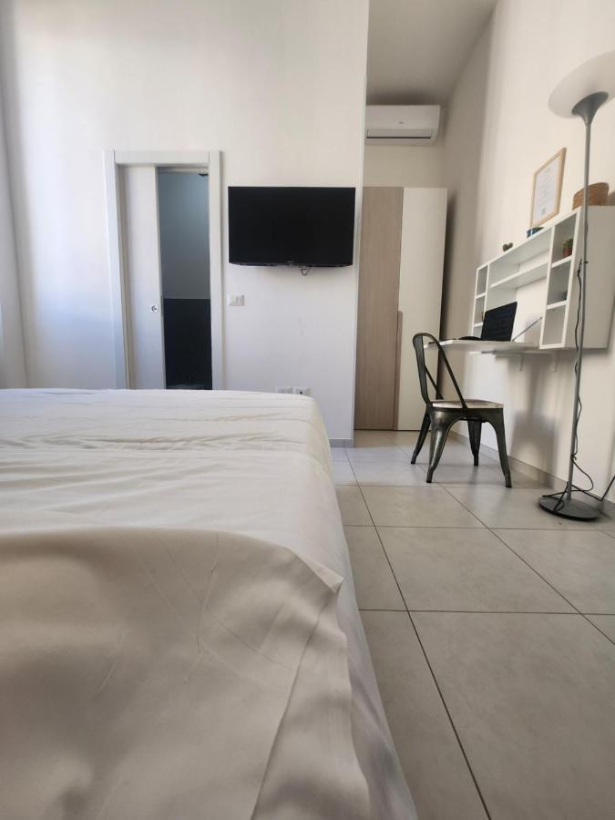 Hotel Dimora Rudiae à Lecce Extérieur photo