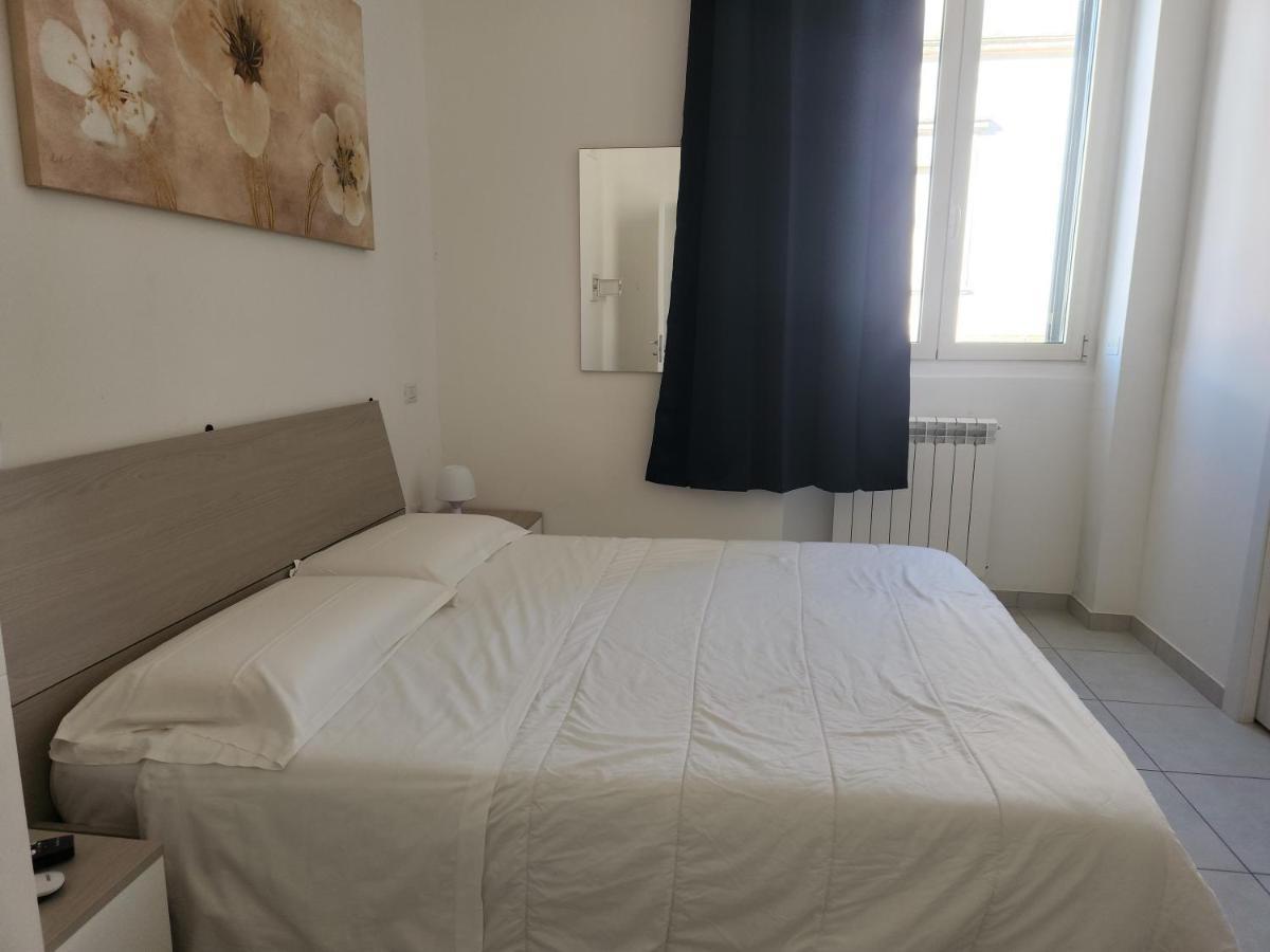 Hotel Dimora Rudiae à Lecce Extérieur photo